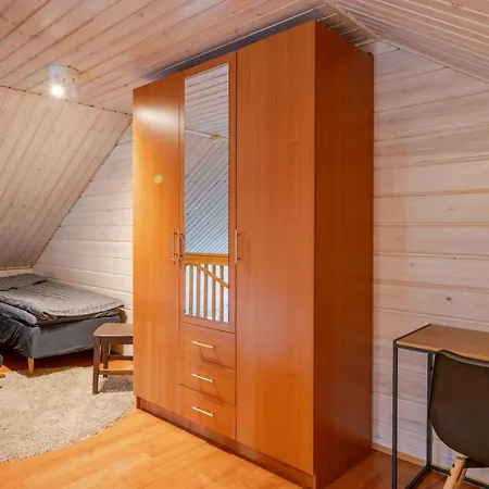 Nyaraló Sinirinta, Ounasvaara Rovaniemi