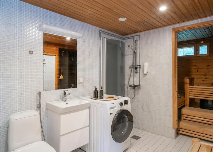 Nyaraló Sinirinta, Ounasvaara